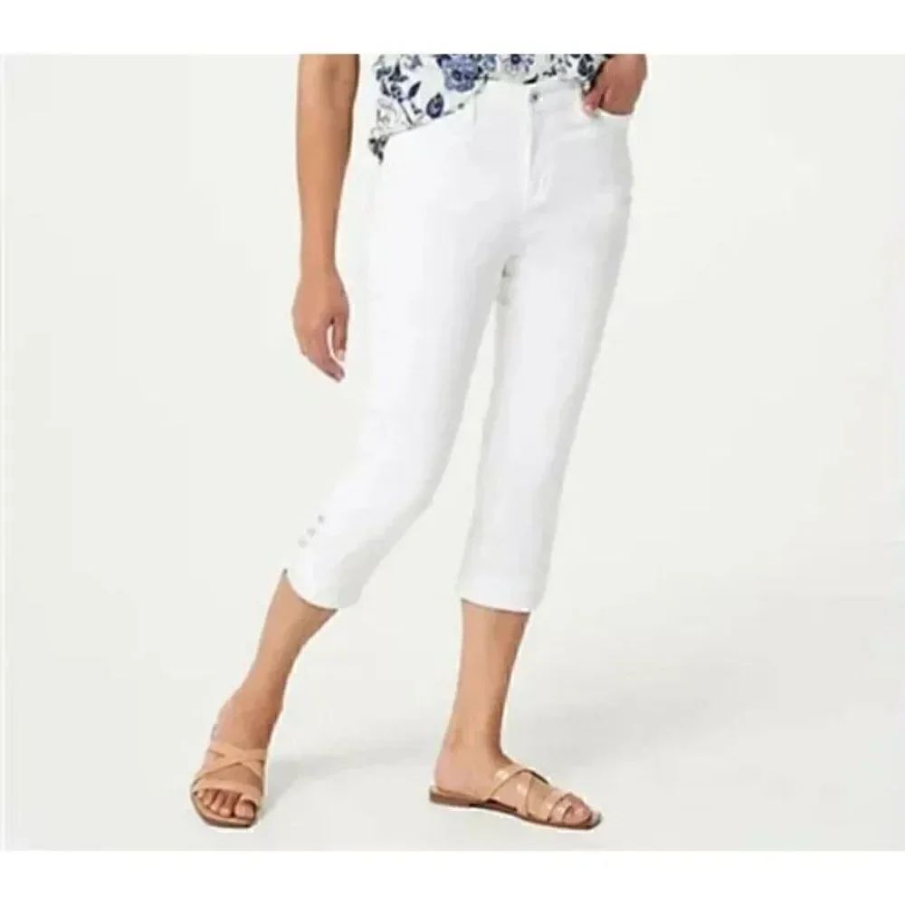 NWOT Denim & Co. Regular Tulip Snap Hem Denim Capri Sz 2
